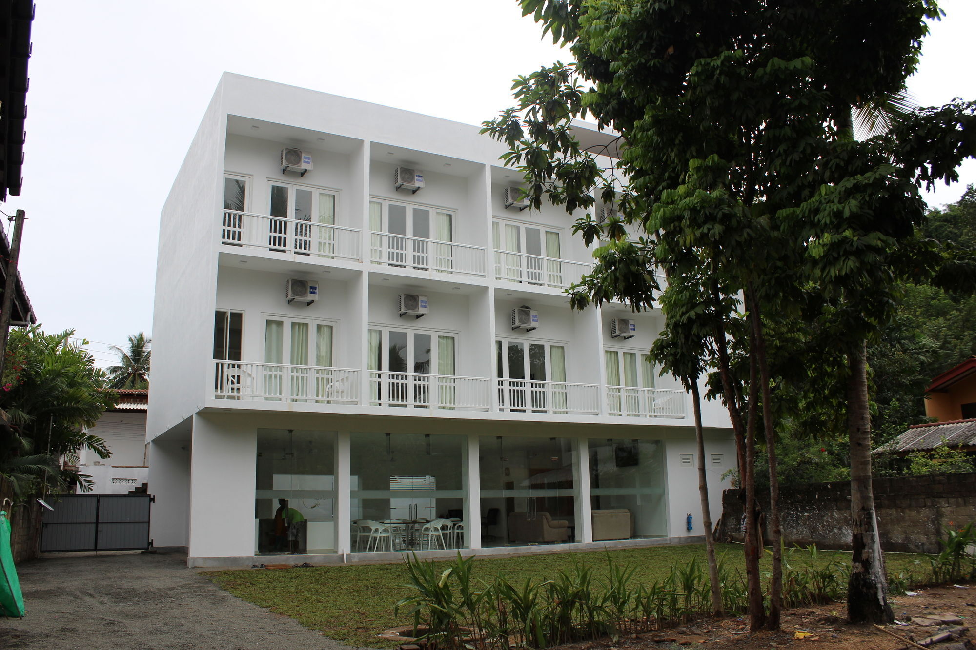 Heaven By O Hotel Unawatuna Exterior photo